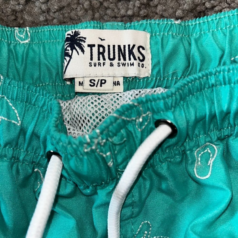 TRUNKS SURF & SWIM CO Vintage Palm Springs Swimsuit Flip Flops & Pelicans Small - Picture 3 of 6